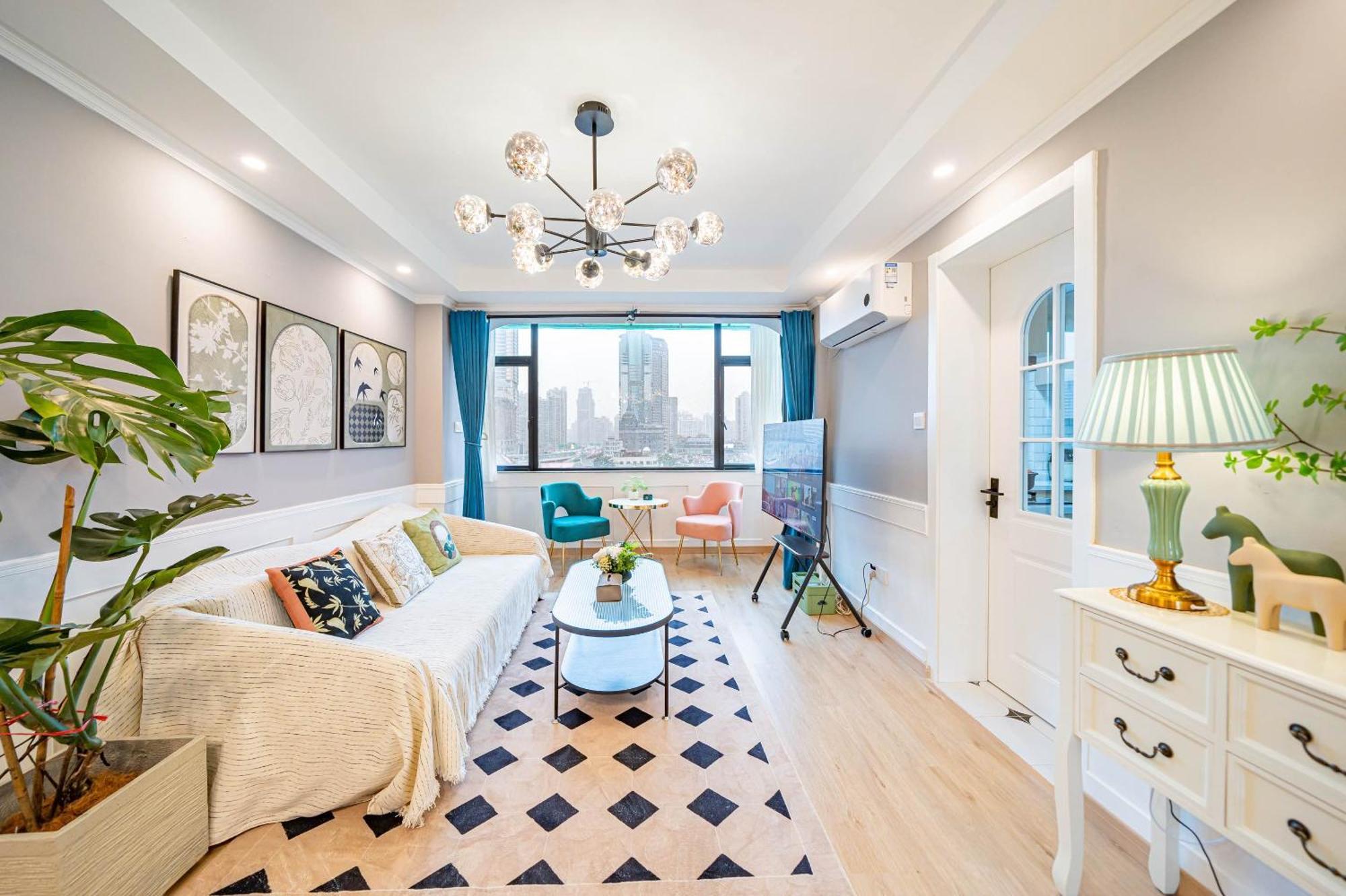 Apartment Lingju - People's Square Branch *